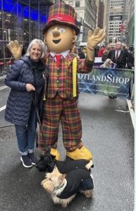 Ann Marie French reptrsenting STCGNY at 2025 NYCTartan Day Parade